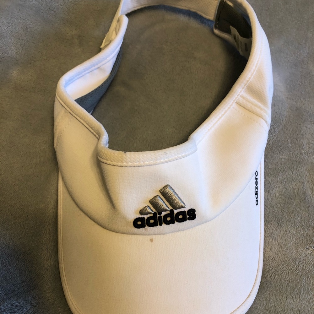 Adidas visor